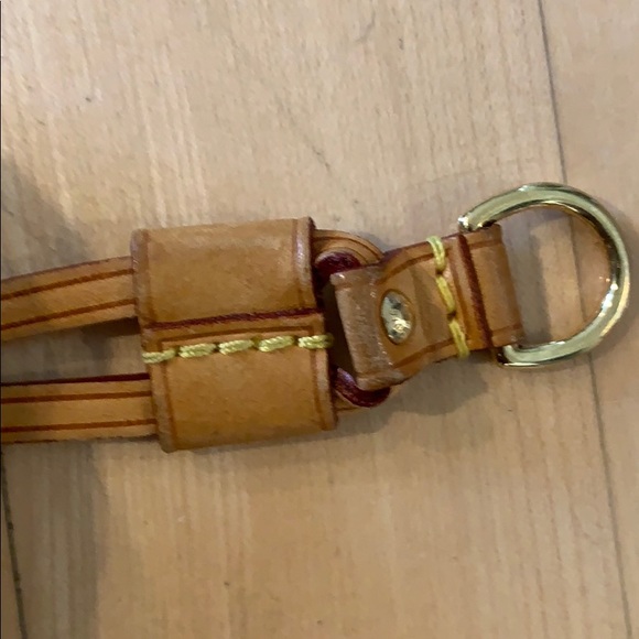 Louis Vuitton PM Handbag - Picture 5 of 7